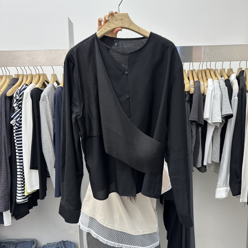 260316-0076 解读服装服饰批发行业的现状与未来趋势